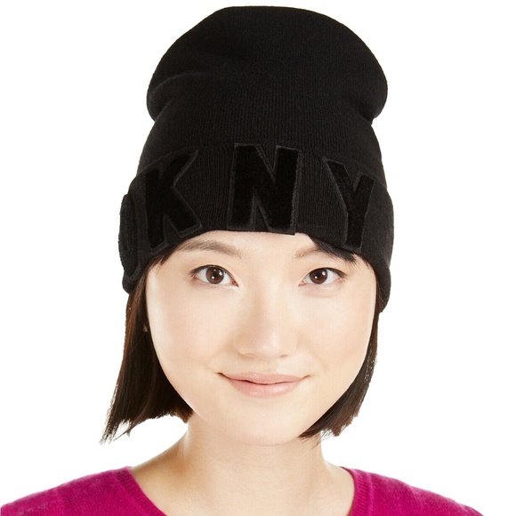 (NWT) DKNY Women's 2 Pc. Black Logo Velvet Flocked Flat Knit Scarf & Beanie Set - Picture 2 of 10